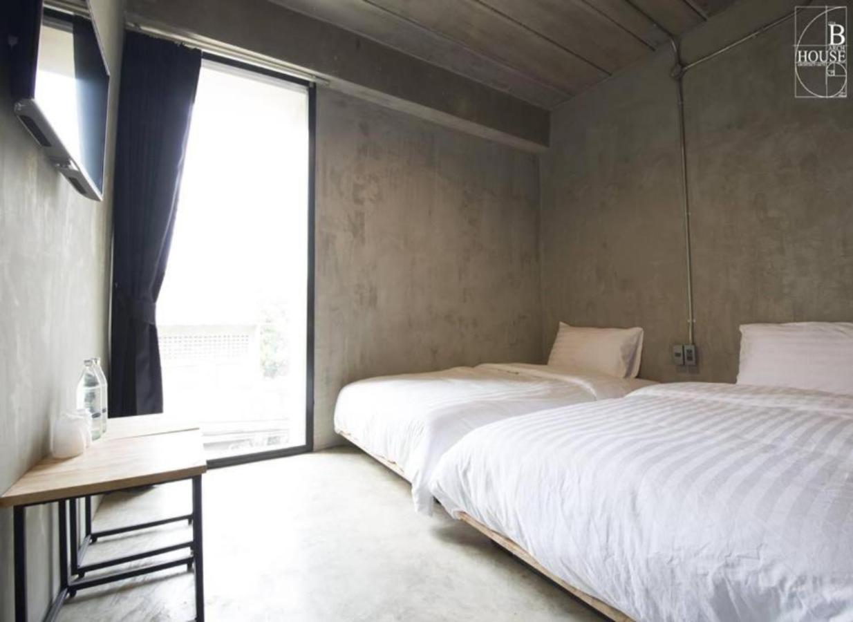 Hotel B Arch House Chiang Mai Exterior foto