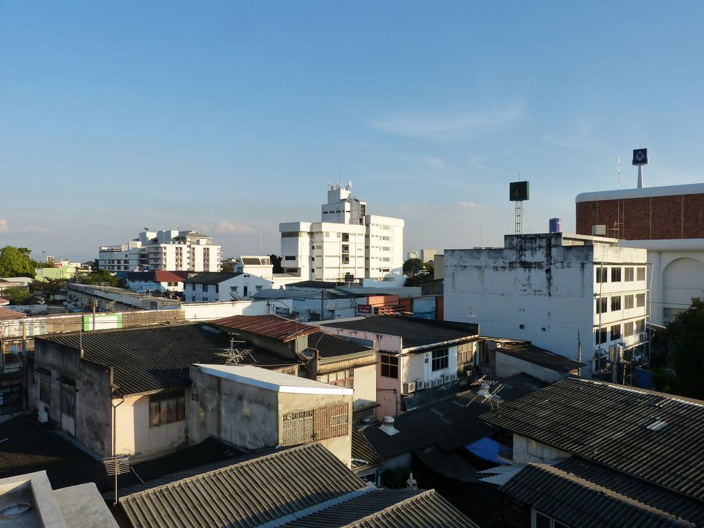 Hotel B Arch House Chiang Mai Exterior foto